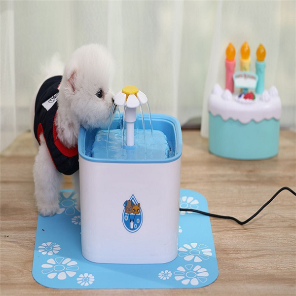 “Pet Water Dispenser – Electric Dog & Cat Fountain with Water Mat”